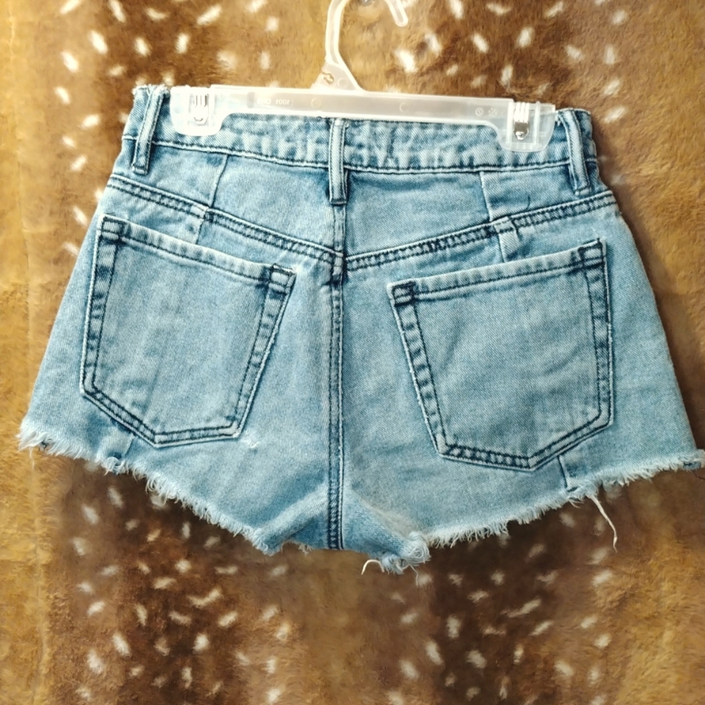 Denim High Rise Short - Picture 2 of 4